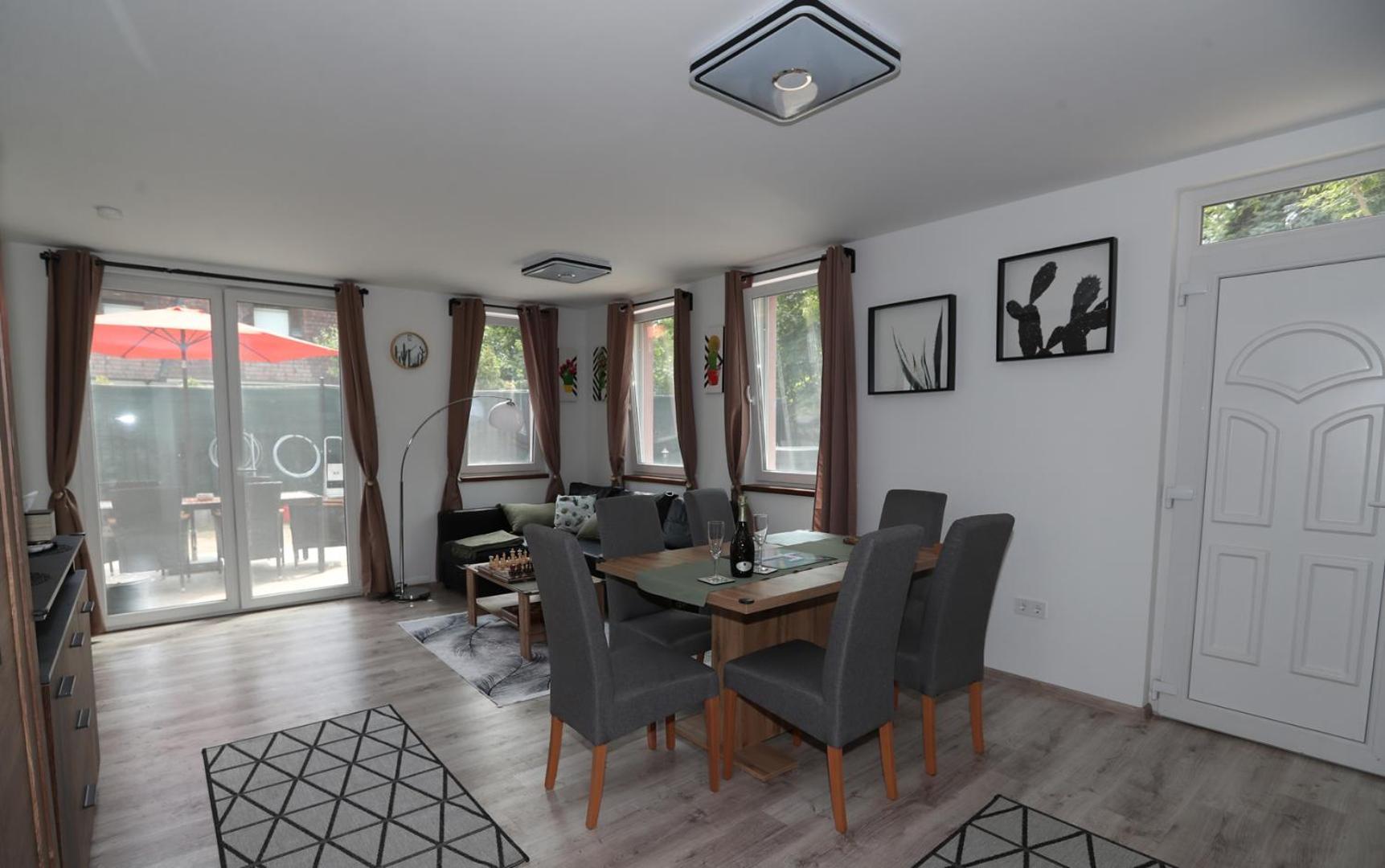 Four Flowers Apartman شيوفوك المظهر الخارجي الصورة