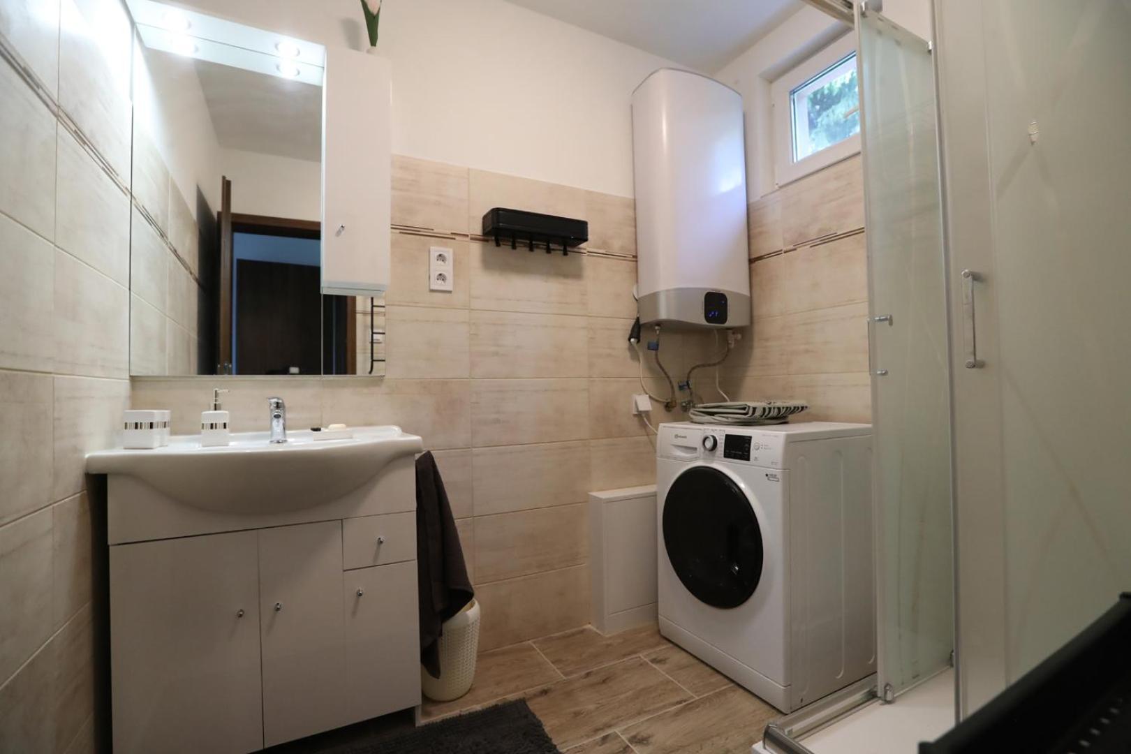 Four Flowers Apartman شيوفوك المظهر الخارجي الصورة